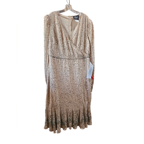 Mac Duggal #10740 Sequin Embellished Flounce Hem Surplice Size 14 MSRP $498 - Picture 5 of 12